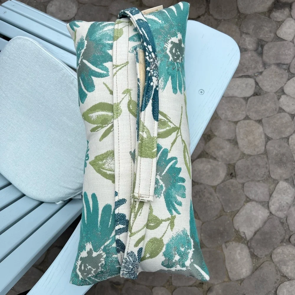 Cushion Source outdoor head/neck pillows - Sunbrella Violetta Baltic fabric (4)